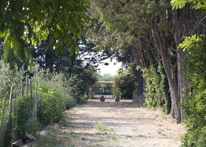 La Pulledraia Del Podere Montegrappa Κατάλυμα σε φάρμα